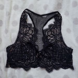 Victoria's Secret Unlined Crochet Lace Bralette | Size M